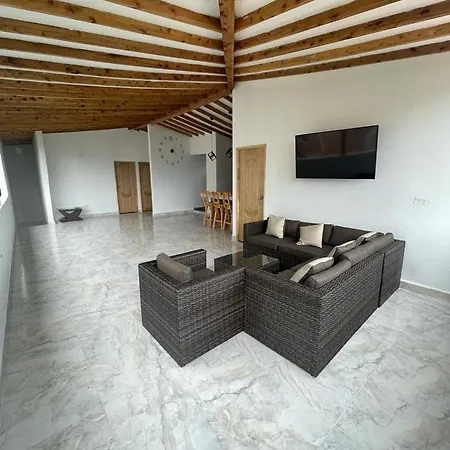 Comoda Casa Con Espectacular Vista A La Piedra Y Embalse Guatape Exterior photo